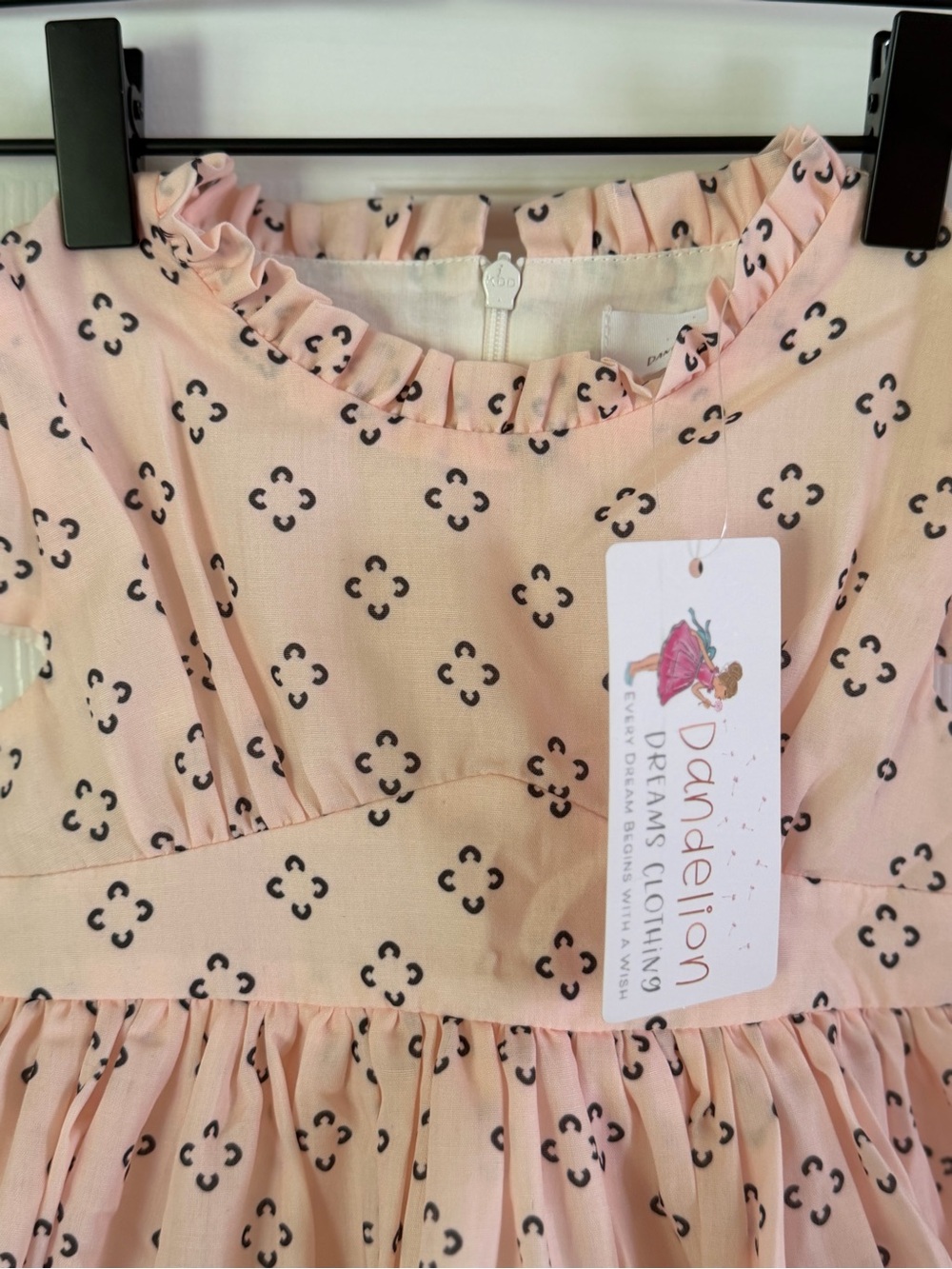 Boutique Girls Pink Ruffle Dress Shorts Matching Set Size 2 Tiered Geometric NWT - Picture 4 of 12